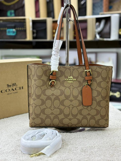 COACH 
GOOD QUALITY 
95 dhs🇦🇪

WITH BOX 
🎁🎁🎁

Zain28
♥️♥️♥️