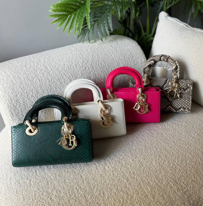 DIOR
     
  💗22 cm 🦋
Super Master 
🦋Available now 🩵💫
For Price 👇 WTSP Text Zain 0568585901

Zain246
♥️♥️♥️