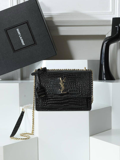 YSL
Master
270 dhs🇦🇪

Zain192
♥️♥️♥️