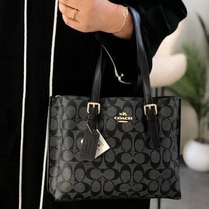 COACH 
GOOD QUALITY 
95 dhs🇦🇪

WITH BOX 
🎁🎁🎁

Zain28
♥️♥️♥️