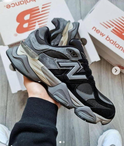 NEW BALANCE 9060

Size 40 to 45 size

120 dhs🇦🇪

Zain27
♥️♥️♥️