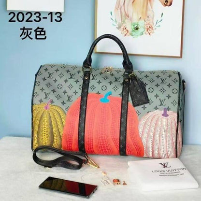 LV - Dior
120 dhs🇦🇪
size 50cm

Zain26
♥️♥️♥️