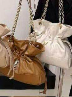 YSL
34*28*11cm
80 dhs🪙

Zain17
♥️♥️♥️