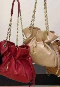 YSL
34*28*11cm
80 dhs🪙

Zain17
♥️♥️♥️