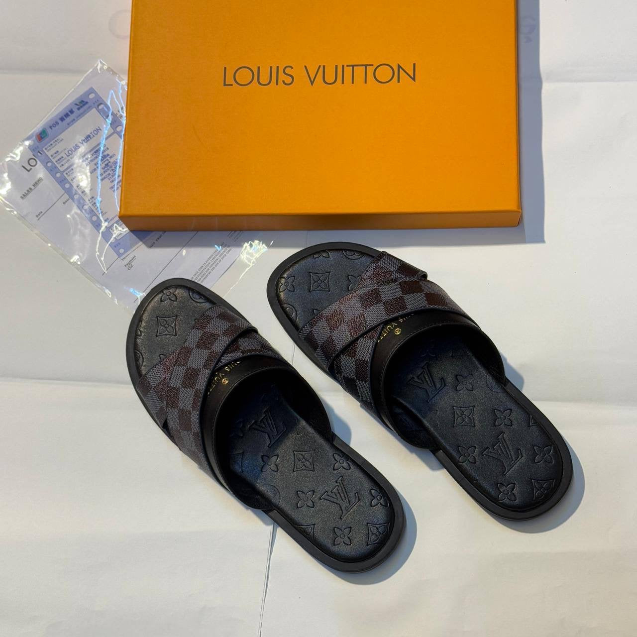 NEW CAME 
GOOD QUALITY 
MEN LV 
100 dhs🪙
Size 40 to 45 

Zain40
♥️♥️♥️