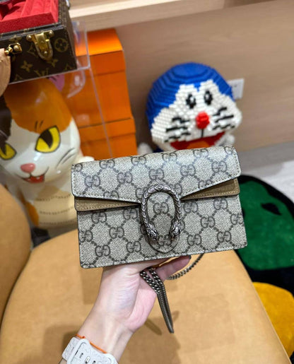 Gucci Dionysus mini
Size : 19 * 14.5 cm
90 dhs🇦🇪
with box🎁

Zain115
♥️♥️♥️