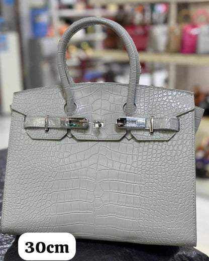Hermes
30CM no box 
120 dhs🪙

25CM with box
120 dhs🪙

20CM with box 
115 dhs🪙

Zain136
♥️♥️♥️
