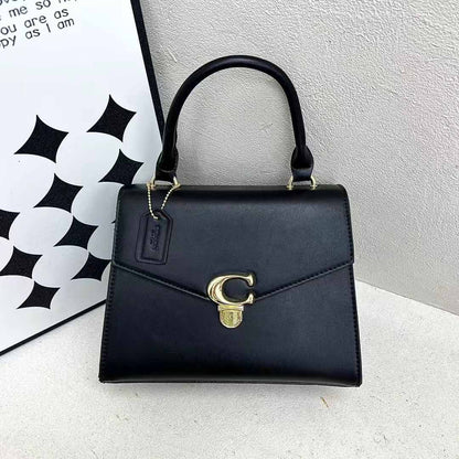 Coach

with box
🎁🎁🎁

75 dhs🇦🇪

Zain173
♥️♥️♥️