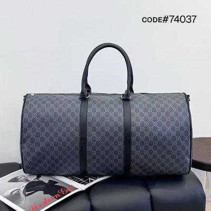 LV - Gucci
TRAVELLING BAG
ʜᴀɴᴅᴄᴀʀʀʏ ᴡ/ sᴛʀᴀᴘ
sɪᴢᴇ: 55 x 30 x 22 cm

65 dhs🇦🇪

Zain31
♥️♥️♥️