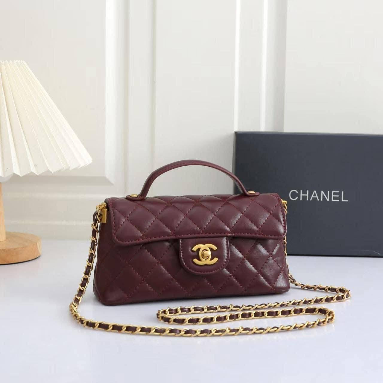 Chanel ᴛᴏᴘ ʜᴀɴᴅ
ᴡᴀʟʟᴇᴛ ғʟᴀᴘ  ᴛᴡɪsᴛ ʟᴏᴄᴋ
ʟᴀᴍʙsᴋɪɴ ᴍᴀᴛᴇʀɪᴀʟ
ᴍᴀᴛᴛᴇ ɢᴏʟᴅ ʜᴀʀᴅᴡᴀʀᴇ

sɪᴢᴇ : 21.5

ᴡɪᴛʜ BOX
🎁🎁🎁

90 dhs🪙

Zain31
♥️♥️♥️