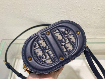 Super Master ++++++
Top Quality 
High Price Bags 
For Price 👇 WTSP Text Zain 0568585901

Zain255
♥️♥️♥️