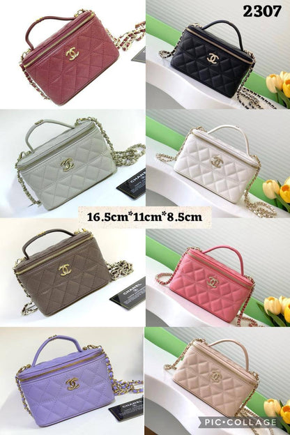 CHANEL 
NEW CAME GOOD QUALITY 
WITH BOX
100 dhs🇦🇪
SIZE: 16.5cm

Zain39
♥️♥️♥️