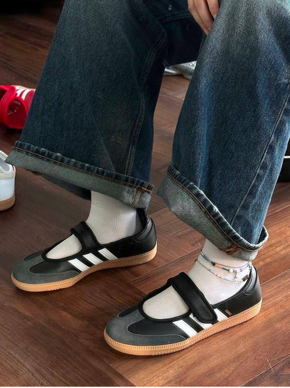 adidas Samba Jane Black White Gum ，
Size 36-41
170 dhs🇦🇪

Zain18
♥️♥️♥️