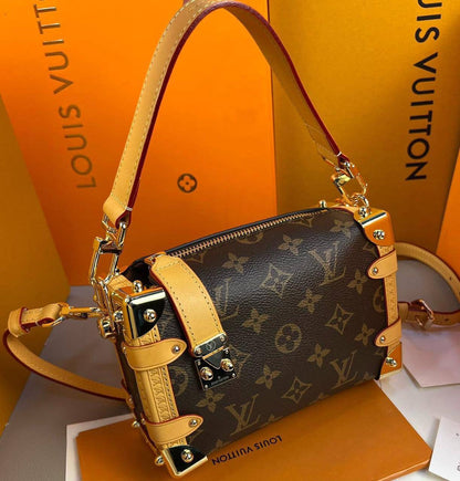 LV Master

#19cm 
340 dhs🇦🇪

#24cm 
350 dhs🇦🇪

Zain228
♥️♥️♥️