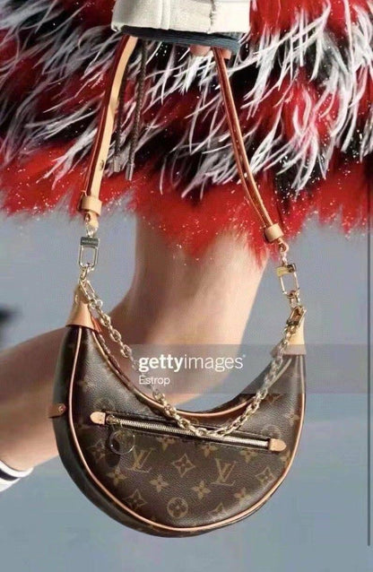 LV Master
250 dhs🇦🇪

Zain228
♥️♥️♥️