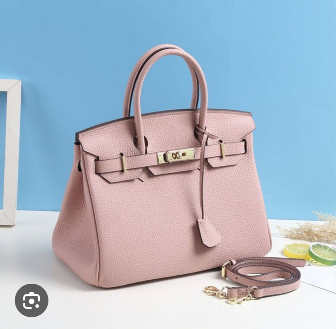 Hermes

good quality

120 dhs🇦🇪
30 CM

Zain143
♥️♥️♥️