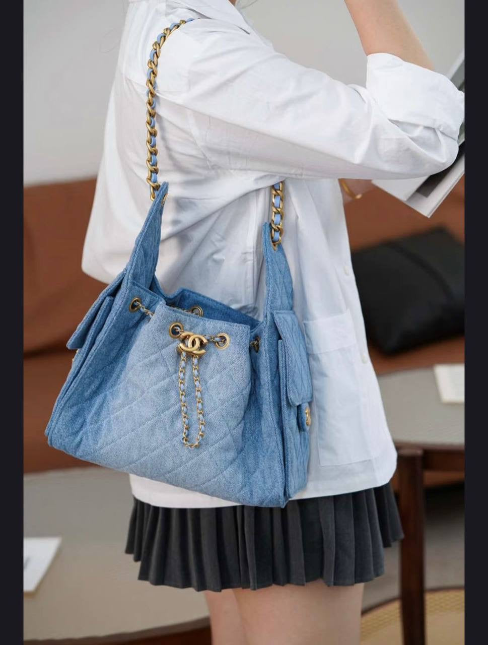 CHANEL 

Master 

WITH BOX 
🎁🎁🎁

210 dhs🇦🇪
Check with K 👉Q

Zain39
♥️♥️♥️