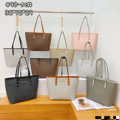 MK
sʜᴏᴜʟᴅᴇʀ ᴛᴏᴛᴇʙᴀɢ
ᴢɪᴘᴘᴇʀ ᴛʏᴘᴇ
sɪᴢᴇ :. 32 cm

70 dhs🪙

Zain31
♥️♥️♥️