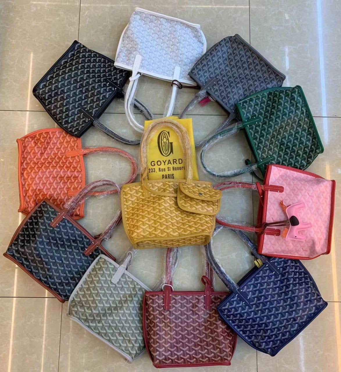 Goyard
90 DHS🇦🇪
good quality

Zain143
♥️♥️♥️