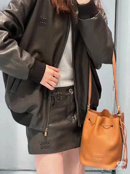 New collections💝♥️❤️🥰                                        
280 dhs🇦🇪
*good  quality  
*Sizes:S M L 
*AVAILABLE NOW

Zain231
♥️♥️♥️