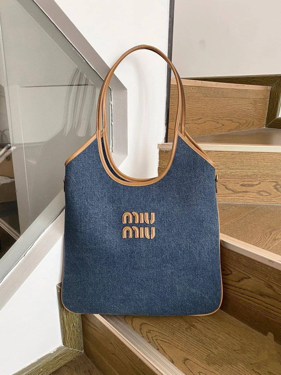 🎉 Offer 🎊  Miumiu ivy
Big Size : 36 * 31 cm
80 dhs🇦🇪

Zain115
♥️♥️♥️