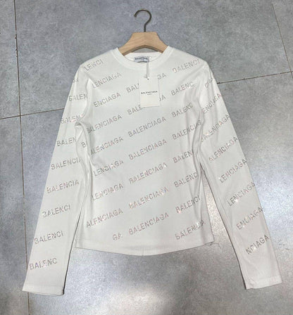 *New collections   
good quality ✅✅
Size:S  M   L  xl
85 dhs🪙

Zain231
♥️♥️♥️