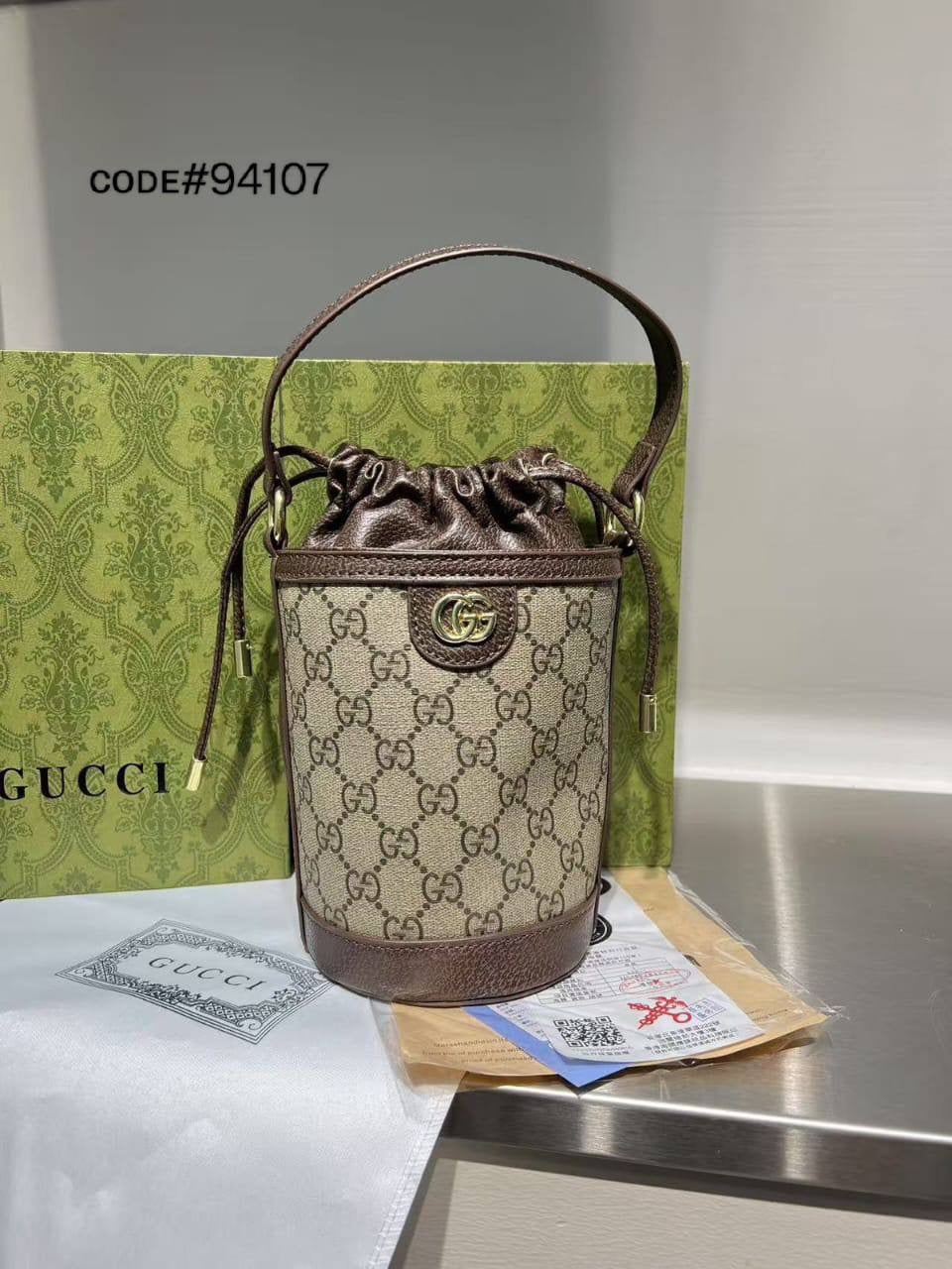 Gucci OPHIDIA
Mini BUCKET BAG
ɪᴛ ʜᴀs ʟᴏɴɢ ʙᴇʟᴛ sᴛʀᴀᴘ
sɪᴢᴇ: 12 cm
ᴡɪᴛʜ BOX
🎁🎁🎁

75 dhs🪙

Zain31
♥️♥️♥️