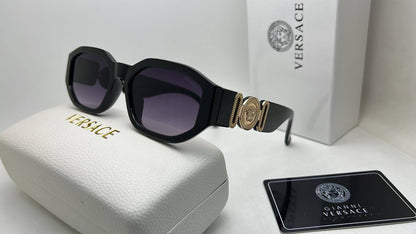 Versace
65 dhs🪙

Zain126
♥️♥️♥️