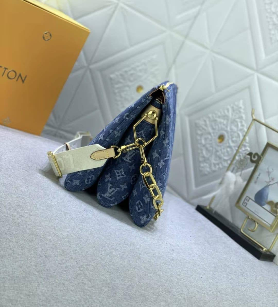 LV
with box
🎁🎁🎁

110 dhs🇦🇪

Zain143
♥️♥️♥️