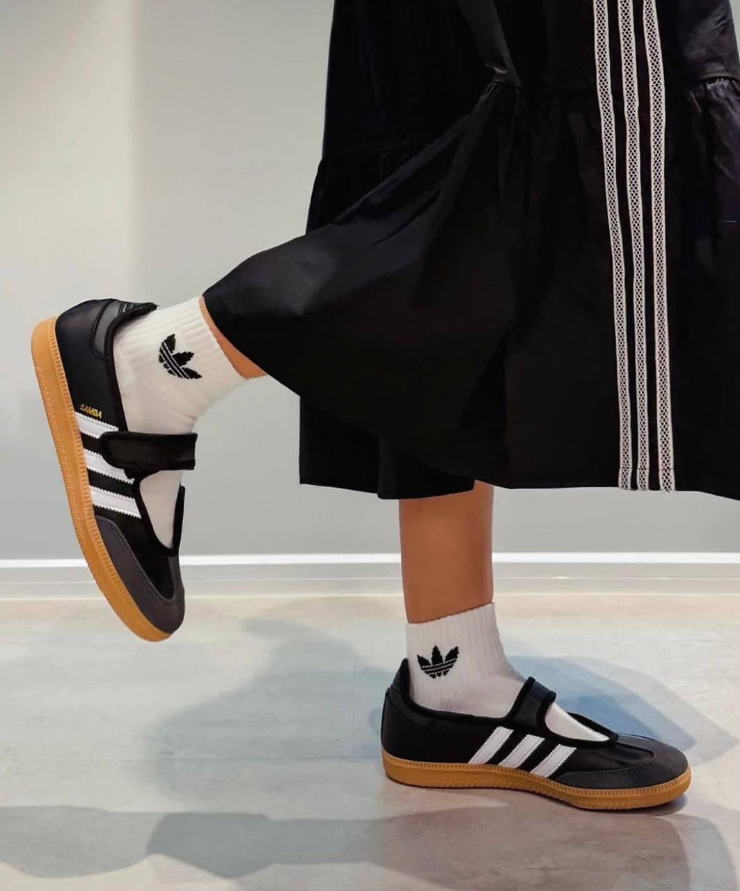 adidas Samba Jane Black White Gum ，
Size 36-41
170 dhs🇦🇪

Zain18
♥️♥️♥️