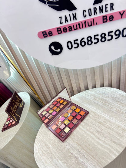 Makeup palette 

30 dhs uae

Zain49

♥️♥️♥️