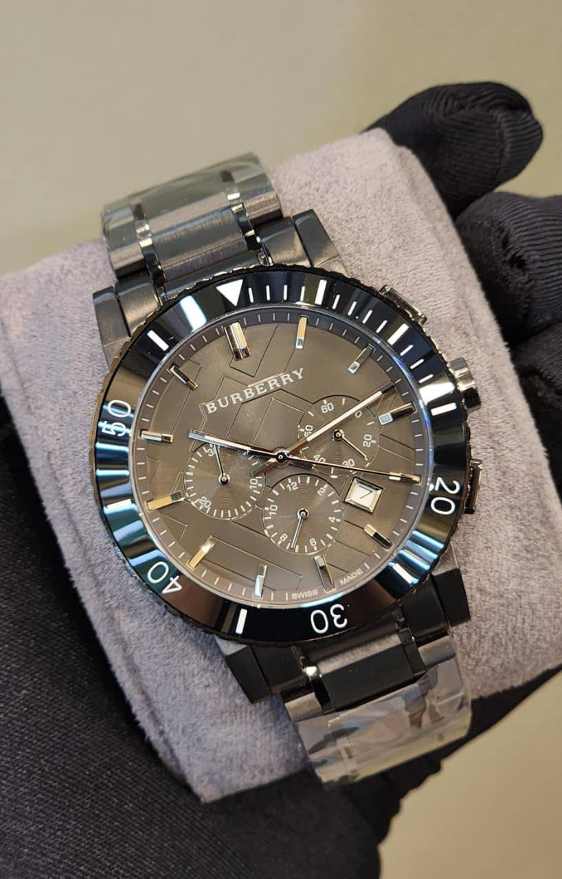 Burberry 
watch for men 
good quality 
270 dhs🇦🇪

Zain59
♥️♥️♥️