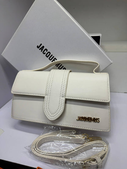 Jacquemus

With box 
🎁🎁🎁

70 dhs🇦🇪

offer

Zain50
♥️♥️♥️