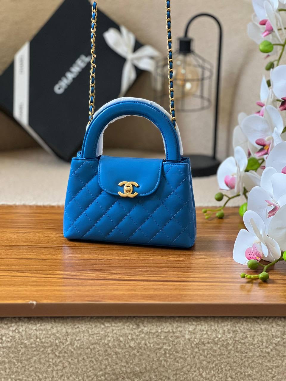 CHANEL Super Master 

*19cm*
*Available Now*
For Price 👇 WTSP Text Zain 0568585901

Zain257
♥️♥️♥️