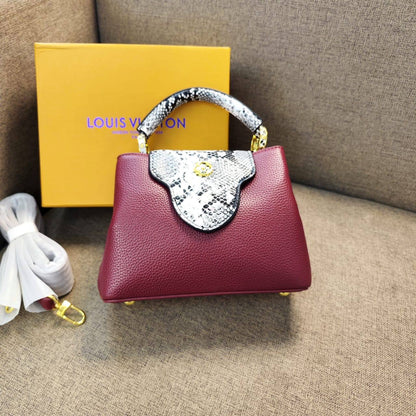 LV

105 dhs🇦🇪

with box
🎁🎁🎁

size 21cm

Zain26
♥️♥️♥️