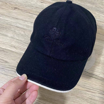 CASHMERE LORO PIANA 
MENS CAP 🧢 
FREE SIZE 
120 dhs🪙

Zain88
♥️♥️♥️