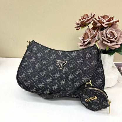 Guess 
65 dhs🇦🇪

Zain173
♥️♥️♥️