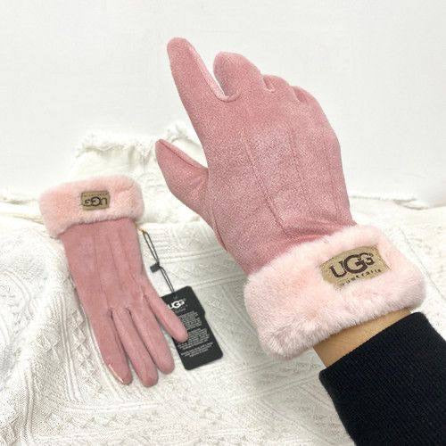 Women Gloves 
Free size 
80 dhs🪙

Zain88
♥️♥️♥️