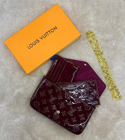 LV 
GOOD QUALITY 💯
WITH BOX 
🎁🎁🎁

GOLSSY 
90 dhs🇦🇪

MATE FLOWER 
80 dhs🇦🇪

Zain28
♥️♥️♥️