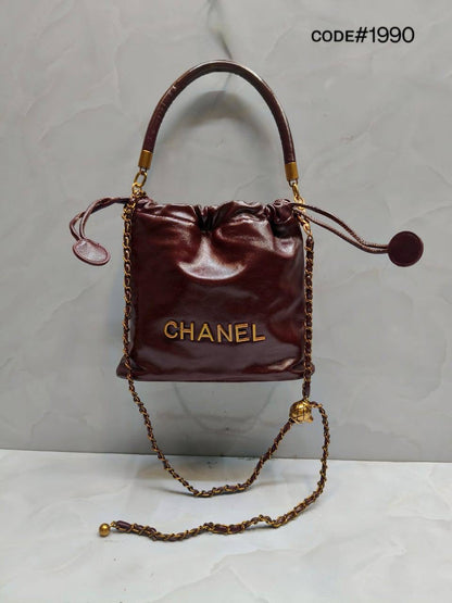 Chanel 22 ᴍɪɴɪ
ʙᴜᴄᴋᴇᴛ sʜᴏᴜʟᴅᴇʀ/ ᴄʀᴏssʙᴀɢ
sɪᴢᴇ: 22 ᴄm

70 dhs🇦🇪

Zain31
♥️♥️♥️