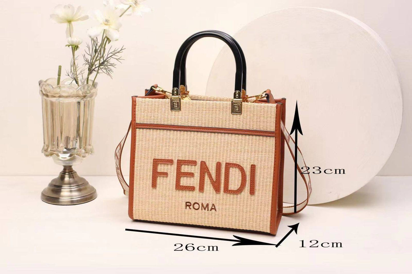 FENDI sᴜɴsʜɪɴᴇ
ᴍɪɴɪ ᴛᴏᴛᴇ ʙᴀɢ
ʀᴀᴛᴛᴀɴ ᴛᴡᴇᴇᴅs ᴍᴀᴛᴇʀɪᴀʟ
ᴡɪᴛʜ ʟᴏɴɢ ʙᴇʟᴛ sᴛʀᴀᴘ
sɪᴢᴇ : 26 cm

95 dhs🇦🇪

Zain31
♥️♥️♥️