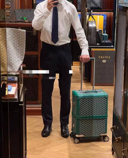 luggage restock
high quality with cartoon 

600 dhs🇦🇪

Zain39
♥️♥️♥️