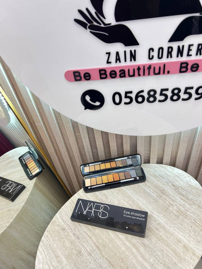 Makeup pallete 

30 dhs uae

Zain49

♥️♥️♥️