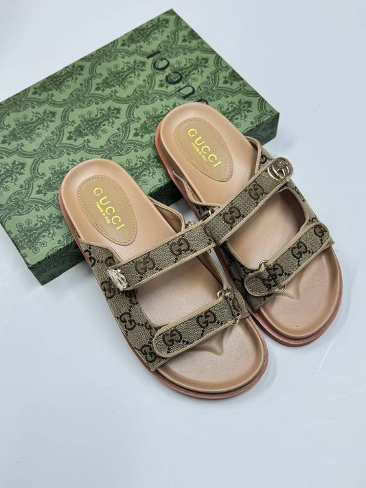 GUCCI 
Size 36-37-38-39-40-41
105 dhs🇦🇪

Zain86
♥️♥️♥️
