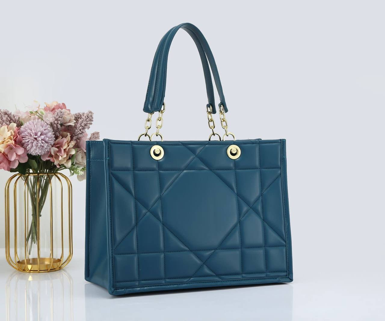 YSL - Dior
offer price
65 dhs🇦🇪

Zain39
♥️♥️♥️