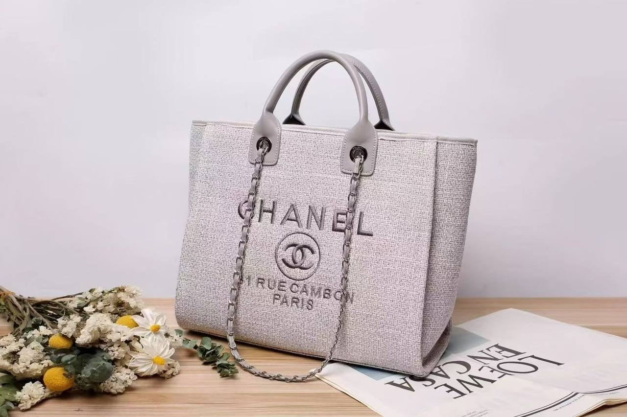 Chanel 
110 dhs🇦🇪
HIGH QUALITY 

Zain154
♥️♥️♥️