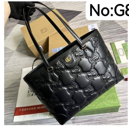 Chanel -Prada -Gucci -Versace 
100 dhs🇦🇪

Zain161
♥️♥️♥️