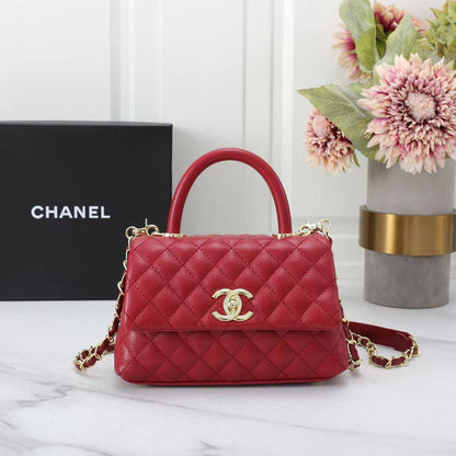 CHANEL ᴄᴏᴄᴏ
ᴛᴏᴘ ʜᴀɴᴅʟᴇ ʙᴀɢ
ᴄᴀᴠɪᴀʀ ʟᴇᴀᴛʜᴇʀ ᴍᴀᴛᴇʀɪᴀʟ
ɢᴏʟᴅ ᴄʜᴀɪɴ ʟᴇᴀᴛʜᴇʀ sᴛʀᴀᴘ
sɪᴢᴇ: 25 cm

ᴡɪᴛʜ BOX
🎁🎁🎁

95 dhs🇦🇪

Zain31
♥️♥️♥️