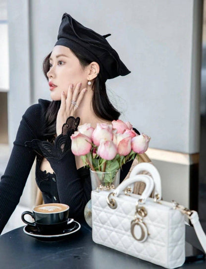 Dior
105 dhs🇦🇪

Good quality 
with box
🎁🎁🎁

Zain35
♥️♥️♥️