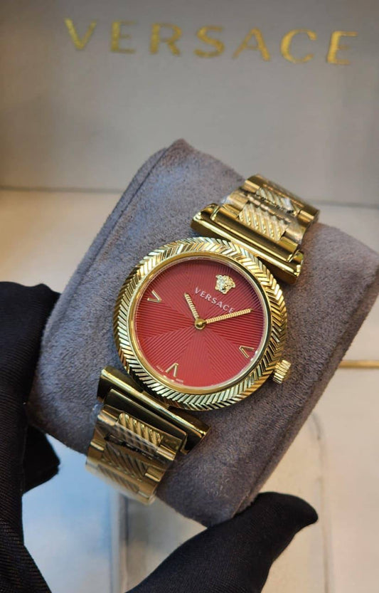 Versace 
watch for ladies 
good quality 
140 dhs🇦🇪

Zain59
♥️♥️♥️